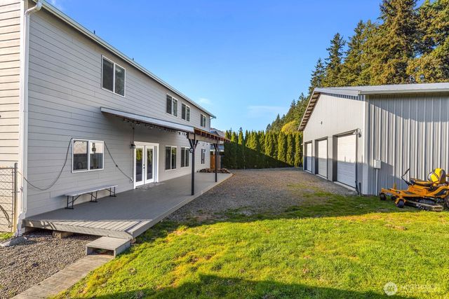 17505 38th Ave Ct E, Tacoma, WA 98446