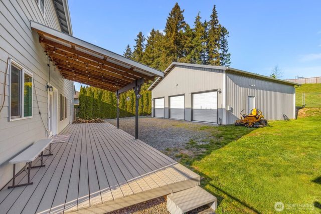 17505 38th Ave Ct E, Tacoma, WA 98446