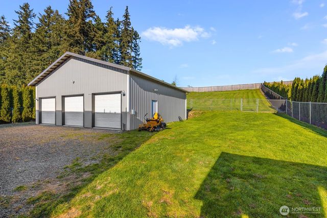 17505 38th Ave Ct E, Tacoma, WA 98446