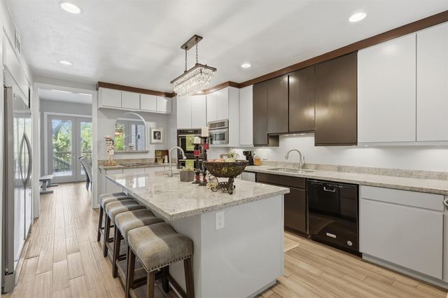113 Sage Road, Houston, TX 77056