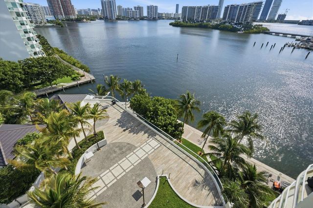 7000 W Island Boulevard 907, Aventura, FL 33160