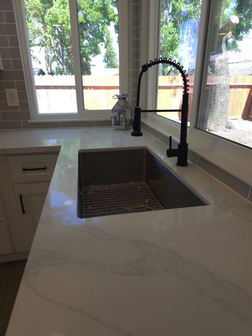1500 Kirkland Ct, Modesto, CA 95356