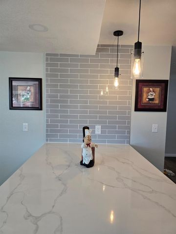 1500 Kirkland Ct, Modesto, CA 95356