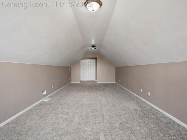 8249 Old Harbor, Grand Blanc, MI 48439