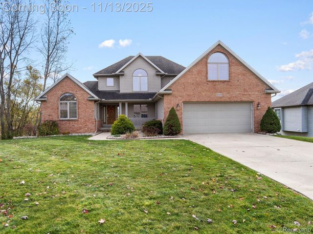8249 Old Harbor, Grand Blanc, MI 48439