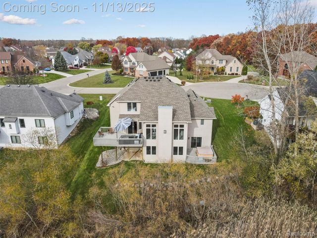 8249 Old Harbor, Grand Blanc, MI 48439