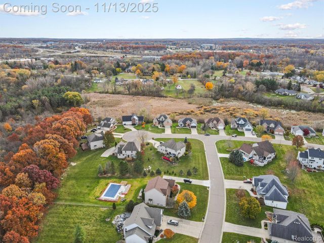 8249 Old Harbor, Grand Blanc, MI 48439