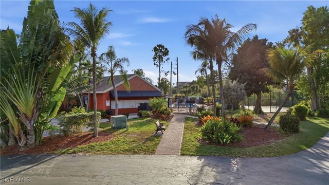 2925 Winkler AVE 920, Fort Myers, FL 33916