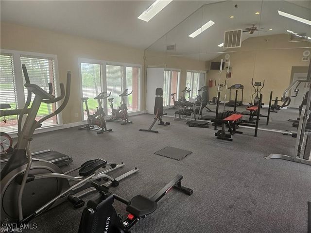 2925 Winkler AVE 920, Fort Myers, FL 33916