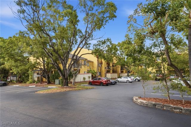 2925 Winkler AVE 920, Fort Myers, FL 33916