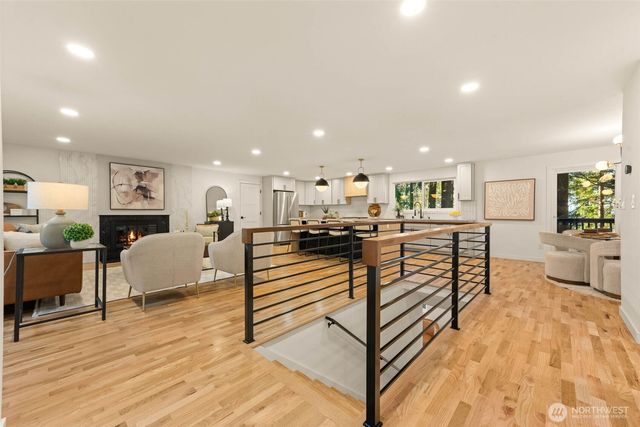 20249 149th Place NE, Woodinville, WA 98072