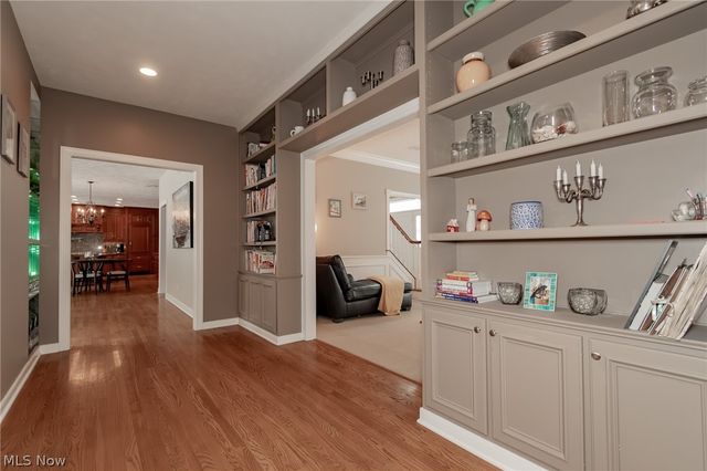 8600 Tamarack Trail, Chagrin Falls, OH 44023