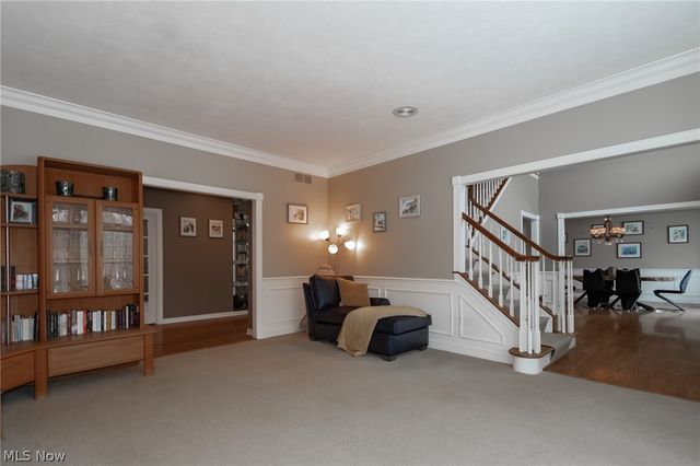 8600 Tamarack Trail, Chagrin Falls, OH 44023