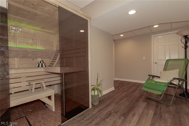 8600 Tamarack Trail, Chagrin Falls, OH 44023