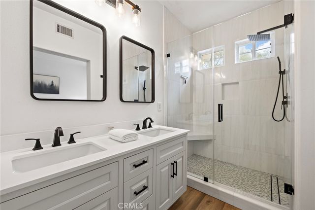 25 Via Vicini, Rancho Santa Margarita, CA 92688