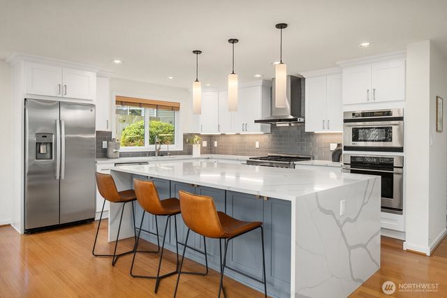 6308 110th Avenue NE, Kirkland, WA 98033