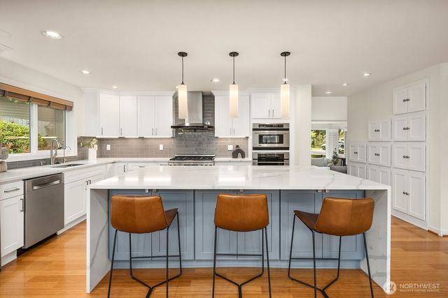 6308 110th Avenue NE, Kirkland, WA 98033