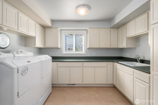 6308 110th Avenue NE, Kirkland, WA 98033