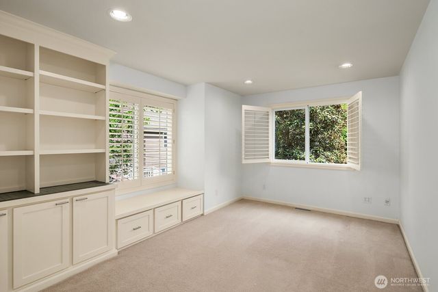 6308 110th Avenue NE, Kirkland, WA 98033