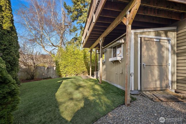 6308 110th Avenue NE, Kirkland, WA 98033