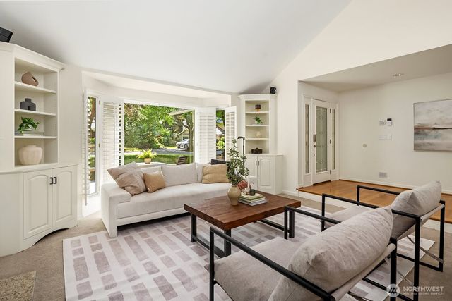 6308 110th Avenue NE, Kirkland, WA 98033