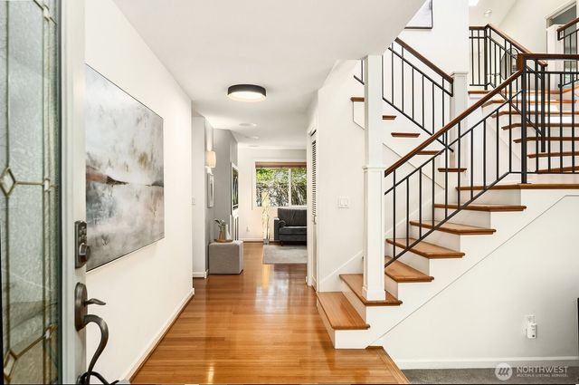 6308 110th Avenue NE, Kirkland, WA 98033