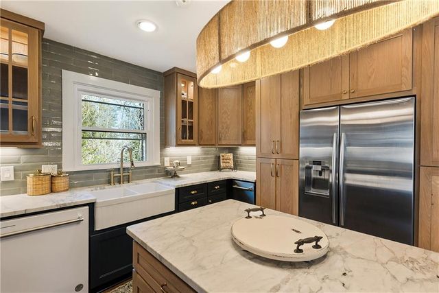 4035 Lacey Drive, Cumming, GA 30041