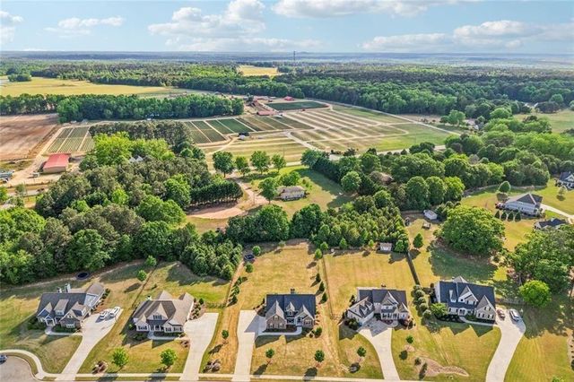 1354 Horseshoe Bend Lane, Bogart, GA 30622