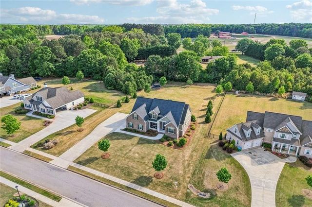 1354 Horseshoe Bend Lane, Bogart, GA 30622