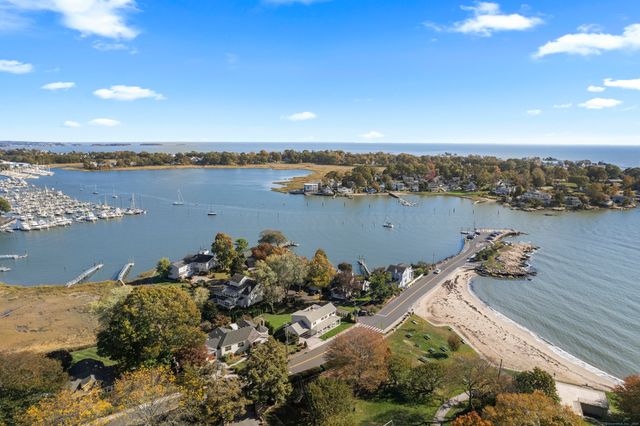 21 Harbor Street, Branford, CT 06405