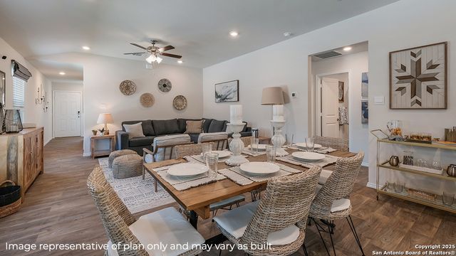 5871 Cosmic Crisp, San Antonio, TX 78252