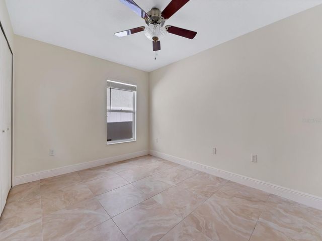 2111 CORNER POINT COURT, Orlando, FL 32820