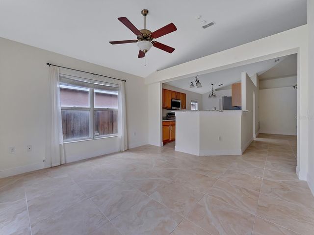 2111 CORNER POINT COURT, Orlando, FL 32820