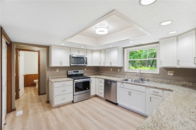 7740 Stanley Mill Drive, Centerville, OH 45459