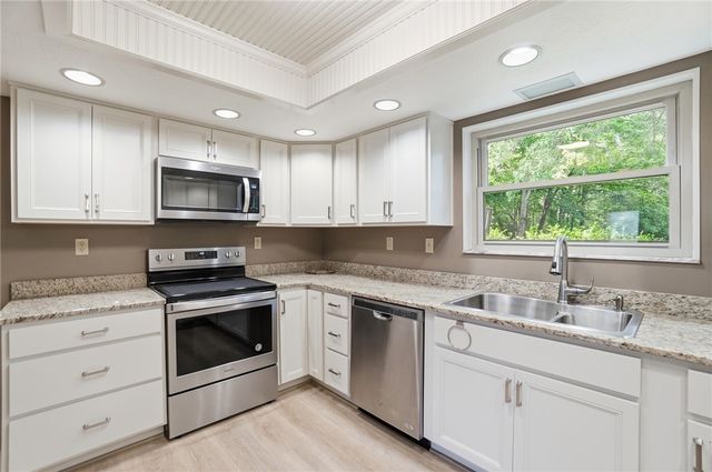 7740 Stanley Mill Drive, Centerville, OH 45459