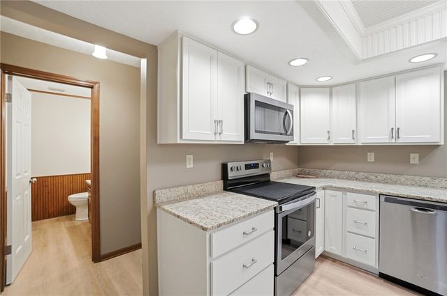 7740 Stanley Mill Drive, Centerville, OH 45459