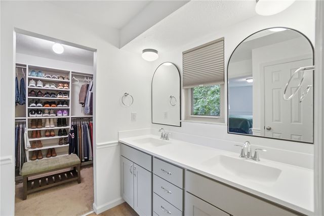 7740 Stanley Mill Drive, Centerville, OH 45459
