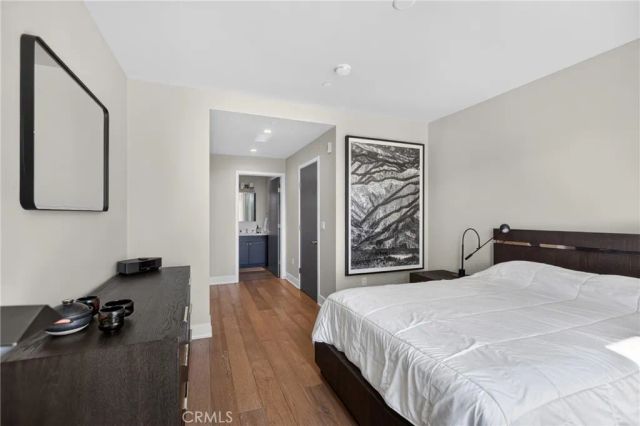 125 Hurlbut Street 202, Pasadena, CA 91105
