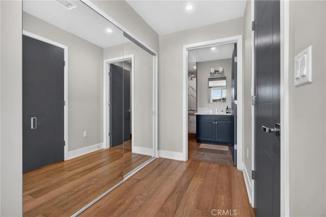 125 Hurlbut Street 202, Pasadena, CA 91105