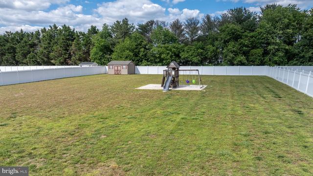28039 KING FARMS RD, Laurel, DE 19956