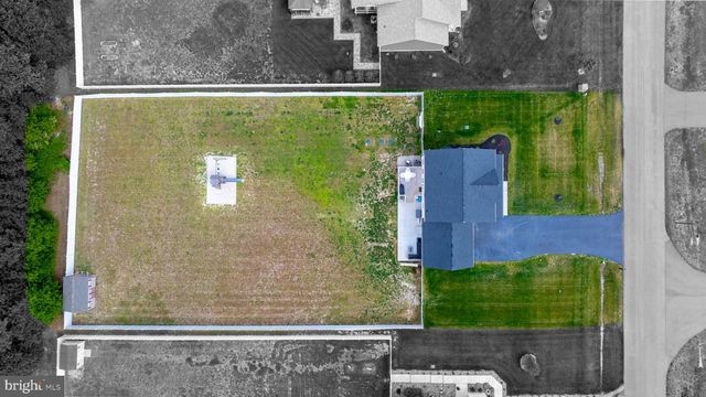 28039 KING FARMS RD, Laurel, DE 19956