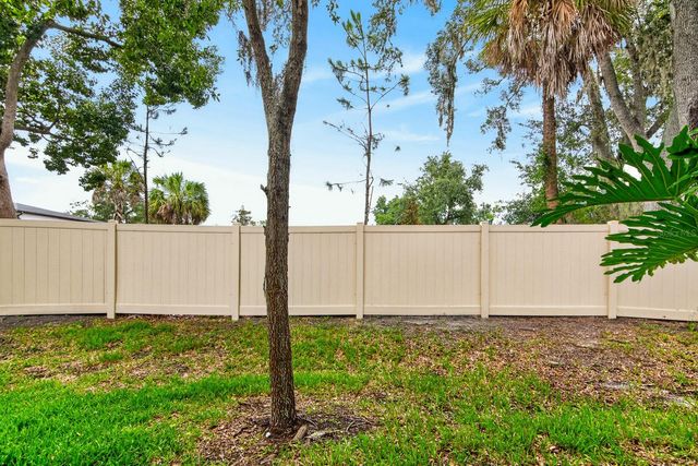 6717 CITRUS CREEK LANE, Tampa, FL 33625