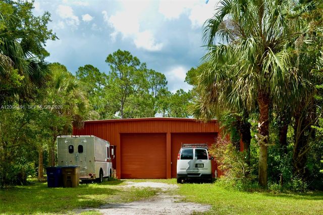 18220 Elmwood, Alva, FL 33920
