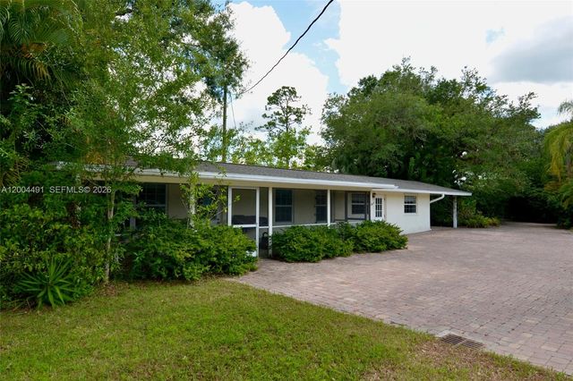 18220 Elmwood, Alva, FL 33920