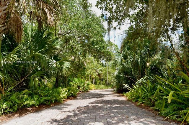 18220 Elmwood, Alva, FL 33920