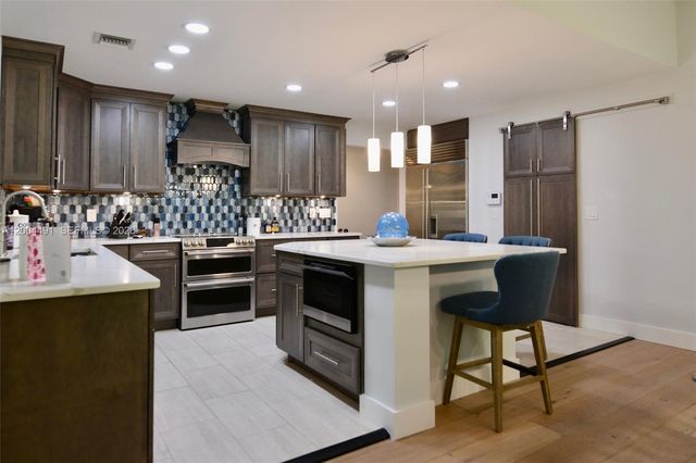 18220 Elmwood, Alva, FL 33920