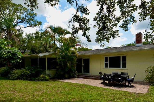 18220 Elmwood, Alva, FL 33920