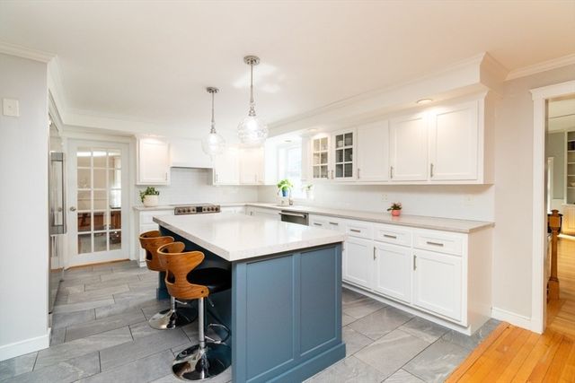 745 Washington St, Walpole, MA 02081