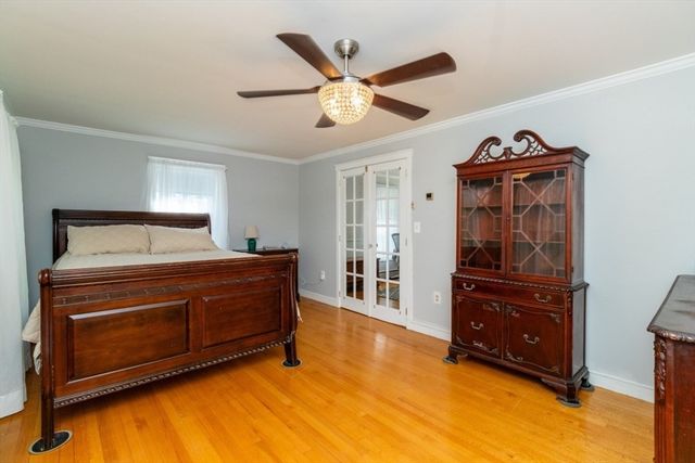 745 Washington St, Walpole, MA 02081