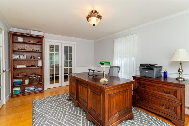 745 Washington St, Walpole, MA 02081
